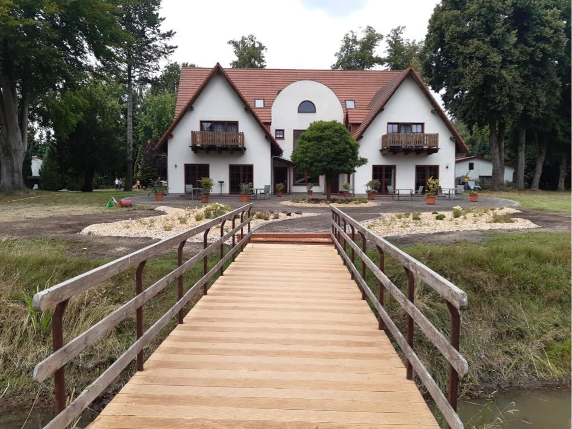 Bed and Breakfast An Der Gaertnerei Dömitz Zewnętrze zdjęcie